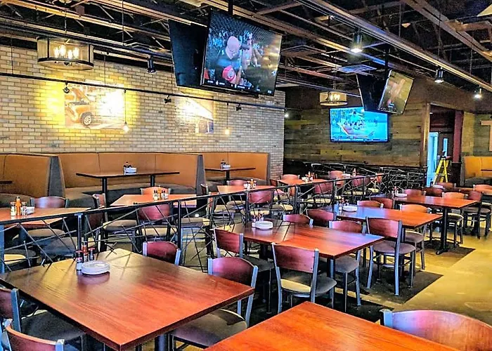 Hotel Ramada Plaza By Wyndham Chicago North Shore Wheeling