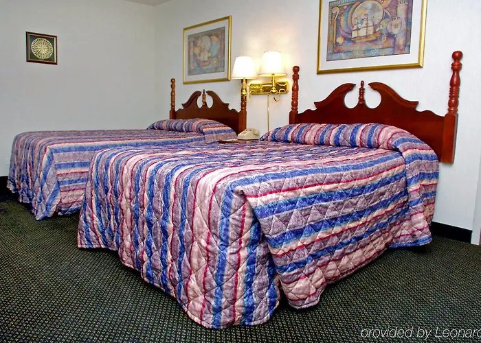 Ramada Plaza By Wyndham Chicago North Shore 3* Wheeling